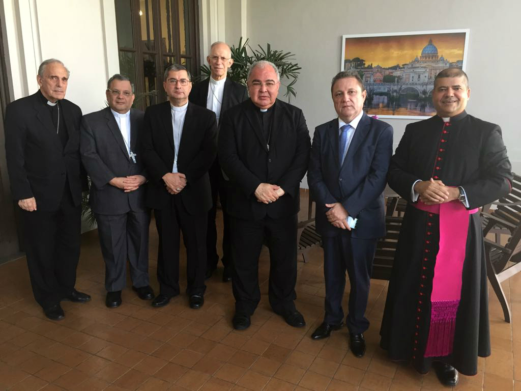 Almoço festivo com o Chanceler Delegado